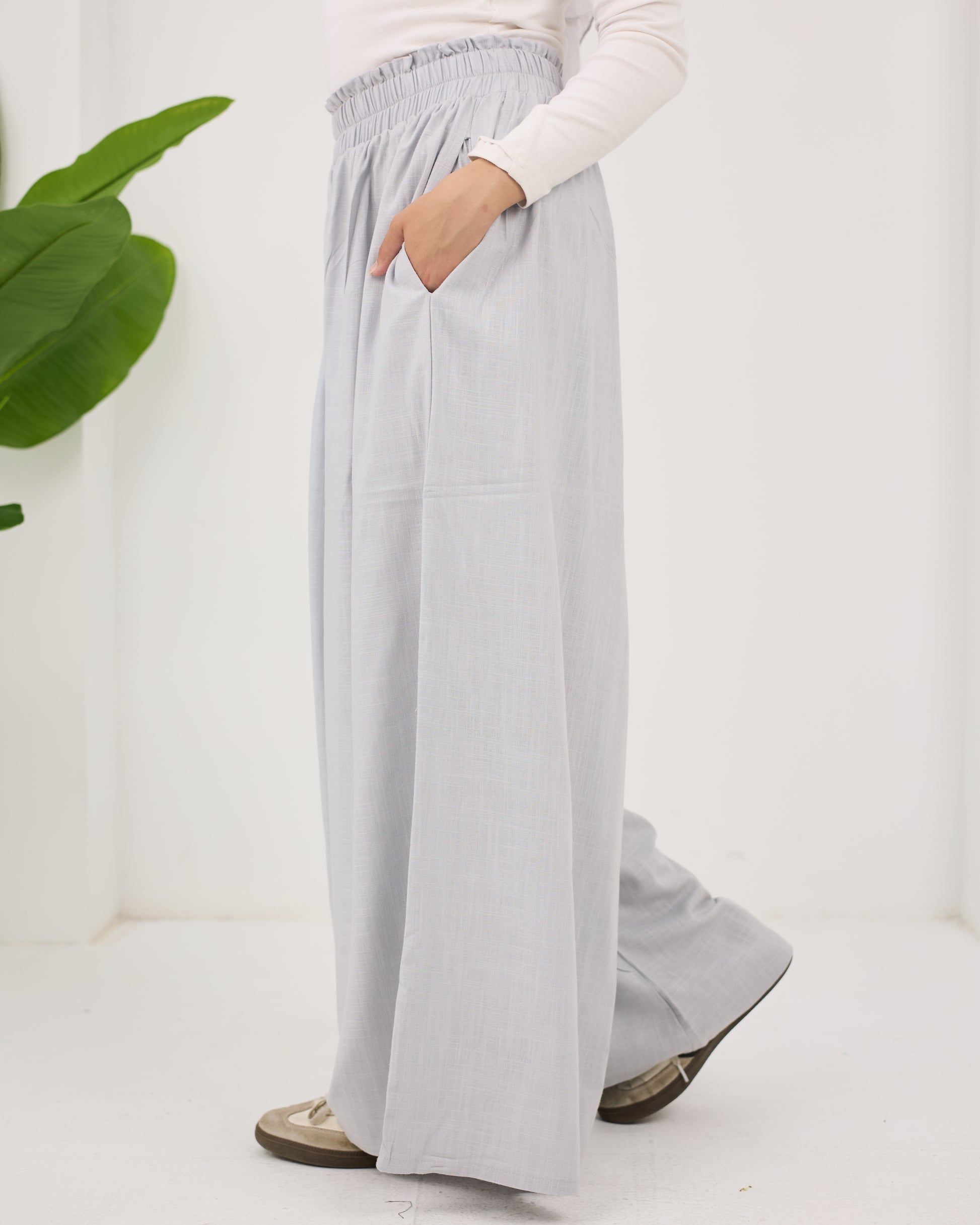 Flow Linen Pants